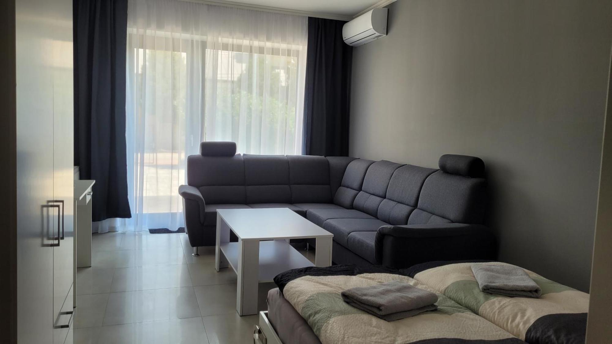 Apartmany Pavlik Nesvady Exterior foto