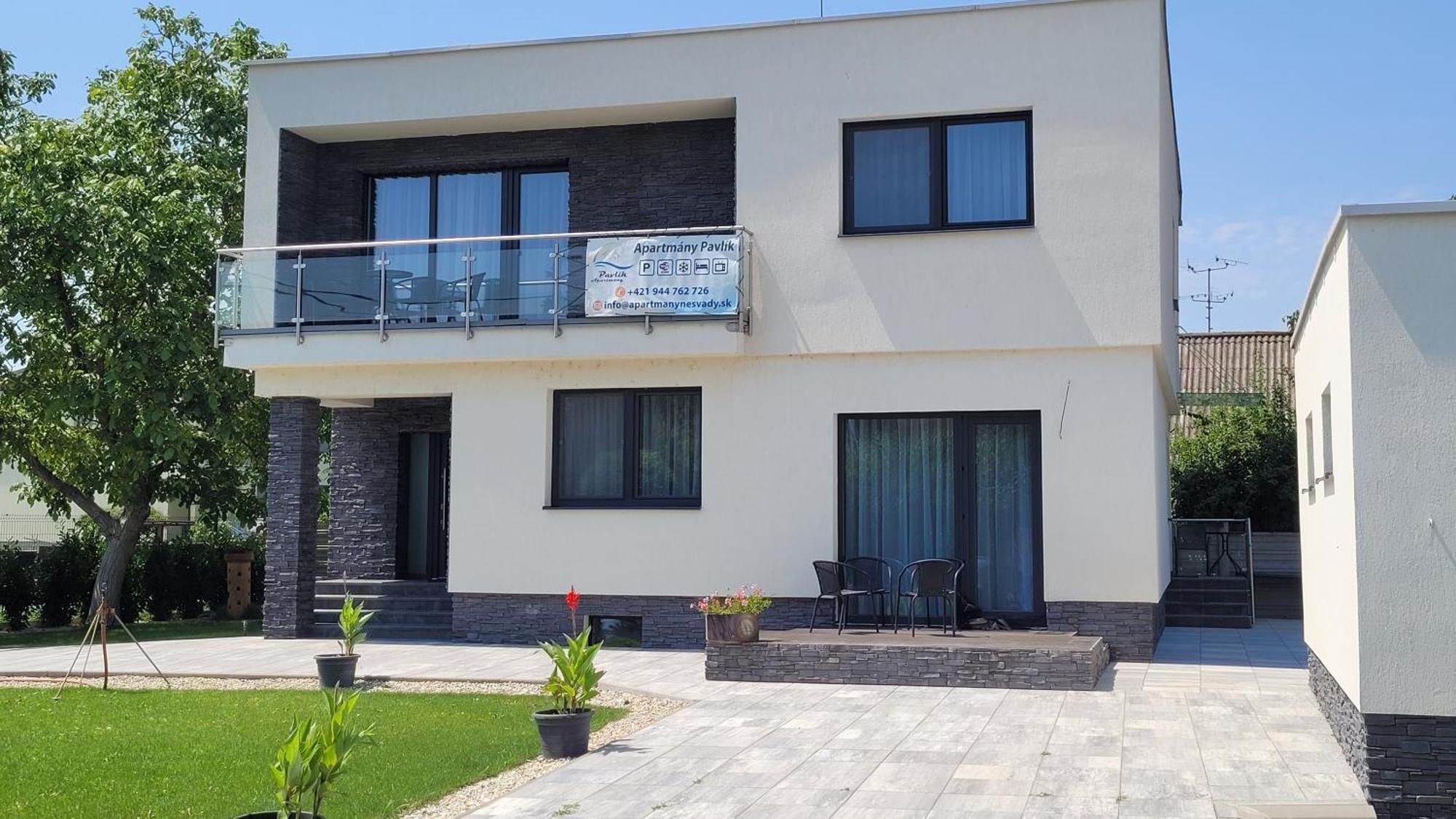 Apartmany Pavlik Nesvady Exterior foto